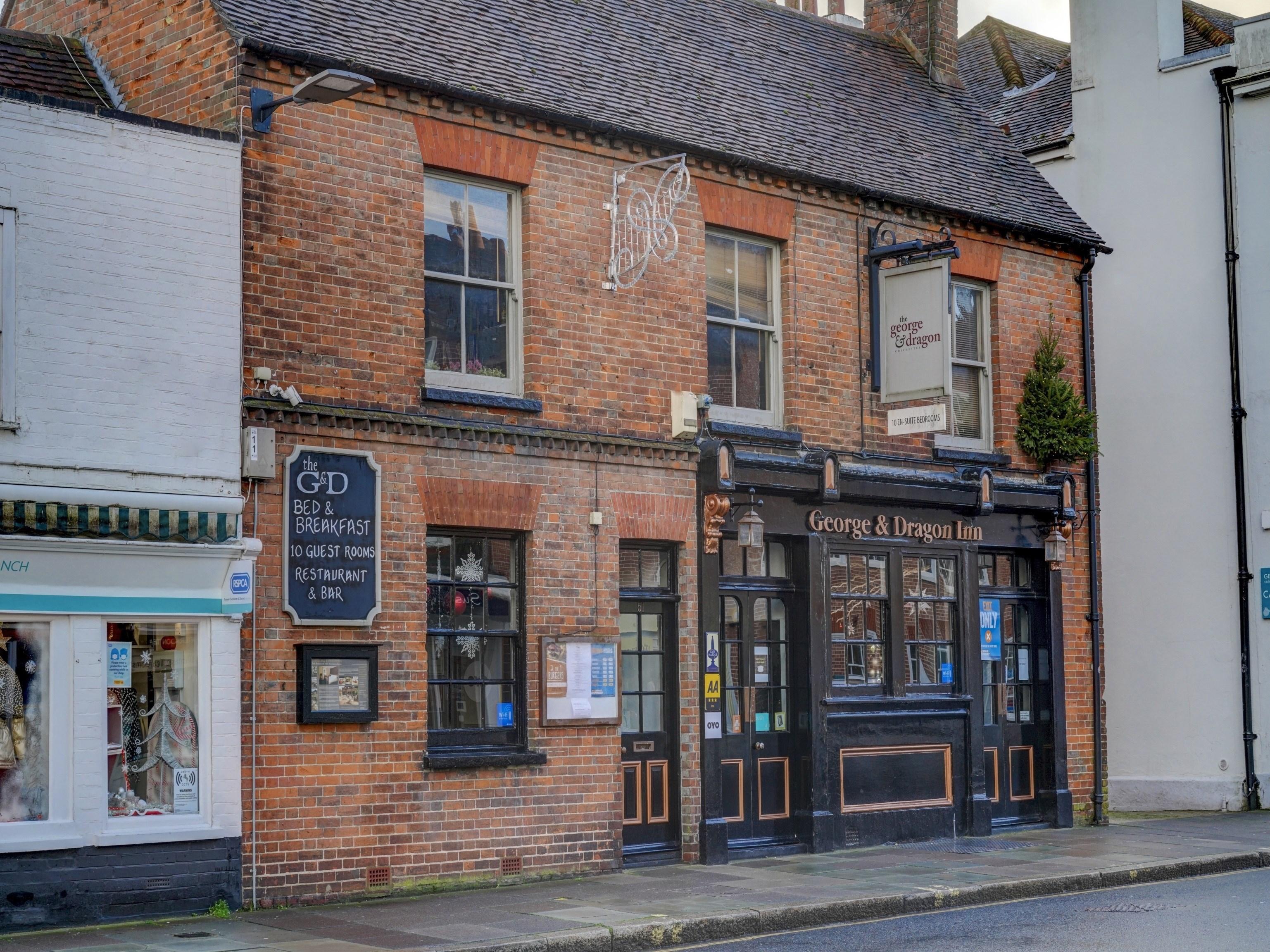 OYO George&Dragon Inn Chichester Exterior foto